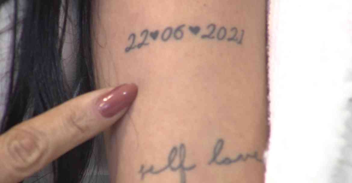 Acusada de extorquir Everson nega crime, revela promessa e até tatuagem