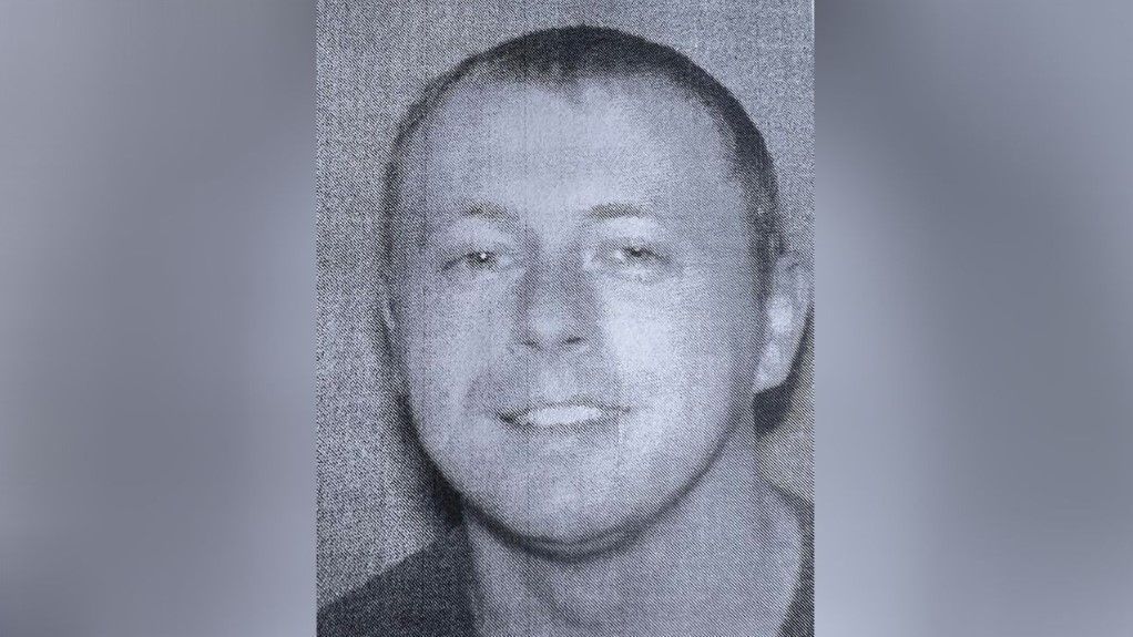Corpo que pode ser de homem suspeito por ataque a tiros no Kentucky é encontrado, diz polícia
