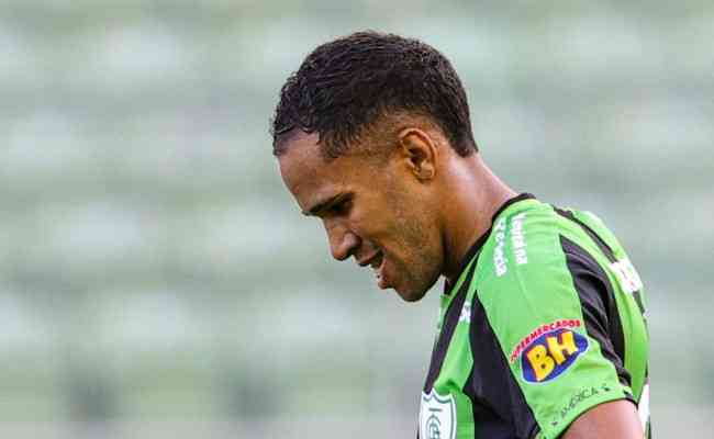 Ex-Corinthians reforça América-MG no mata-mata por questão de dias; entenda