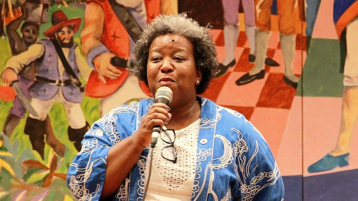 Denúncias de deportados pelos EUA são “muito graves“, diz ministra