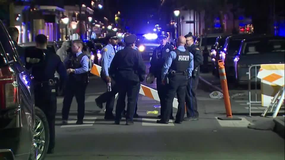População é orientada a ficar longe do local do atropelamento em Nova Orleans