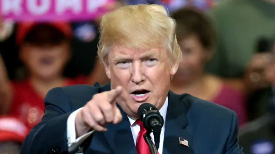 Vitória de Trump na eleição presidencial é certificada pelo Congresso dos EUA