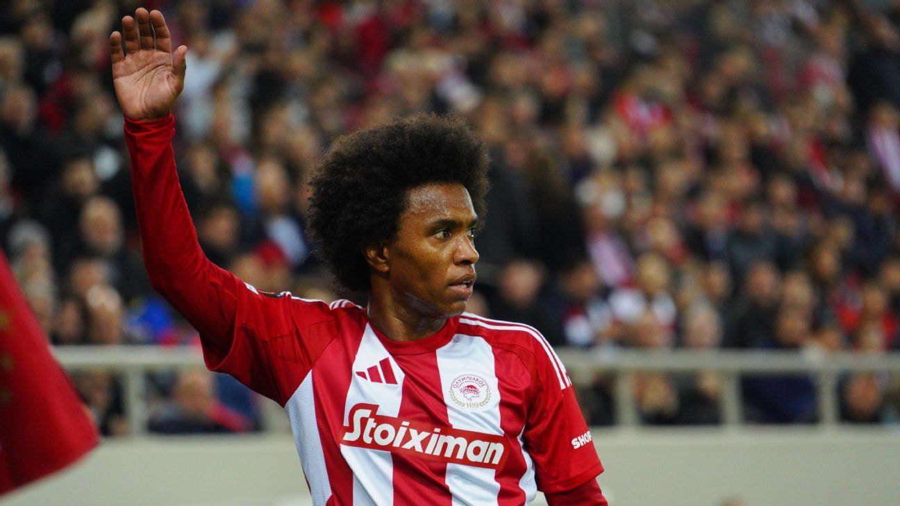 Willian pode voltar à Premier League e está na mira de 2 clubes