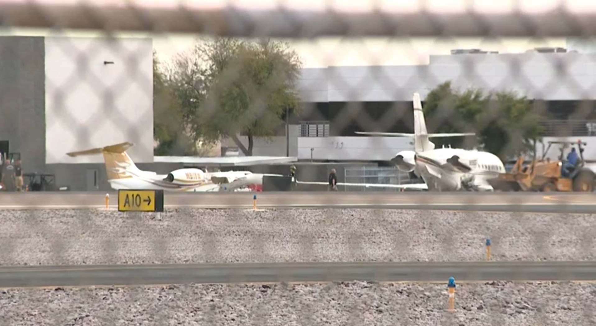 EUA: Colisão de aviões em aeroporto do Arizona mata ao menos uma pessoa