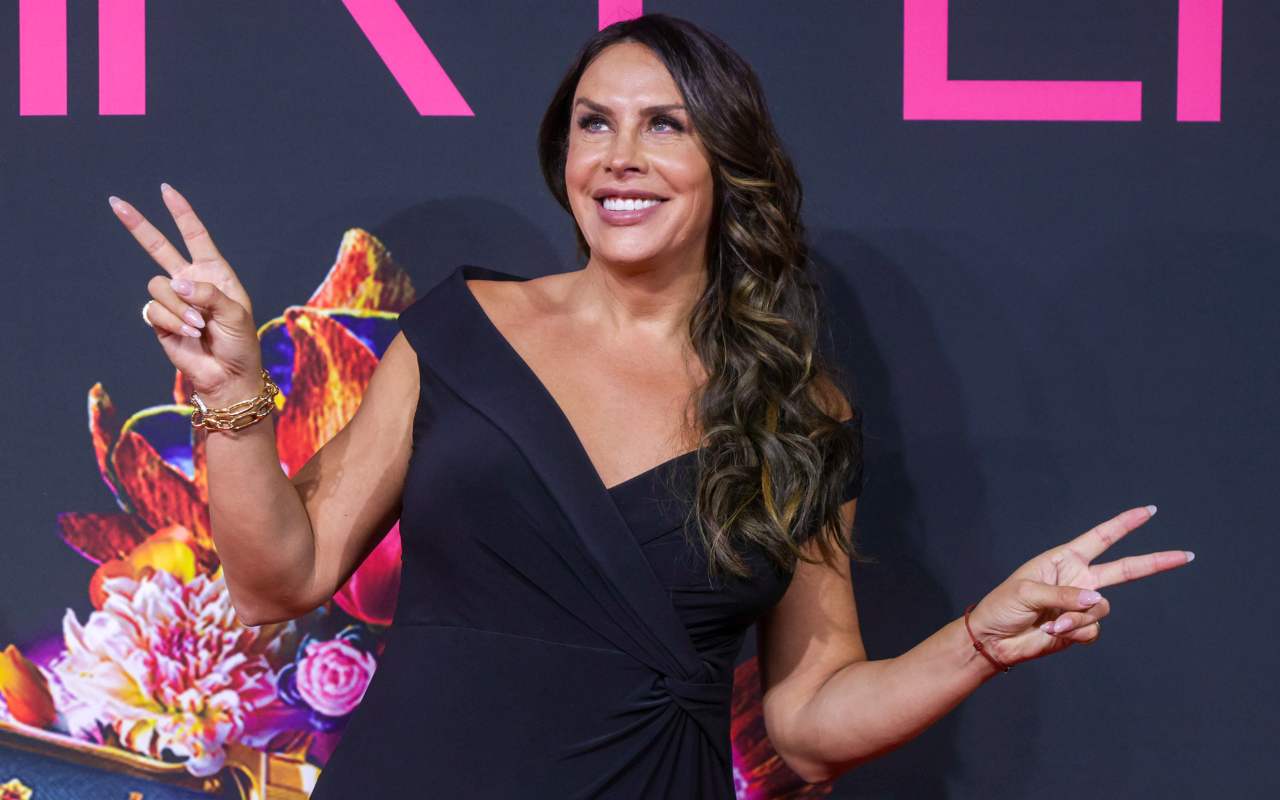 Karla Sofía Gascón parabeniza ‘Ainda Estou Aqui’