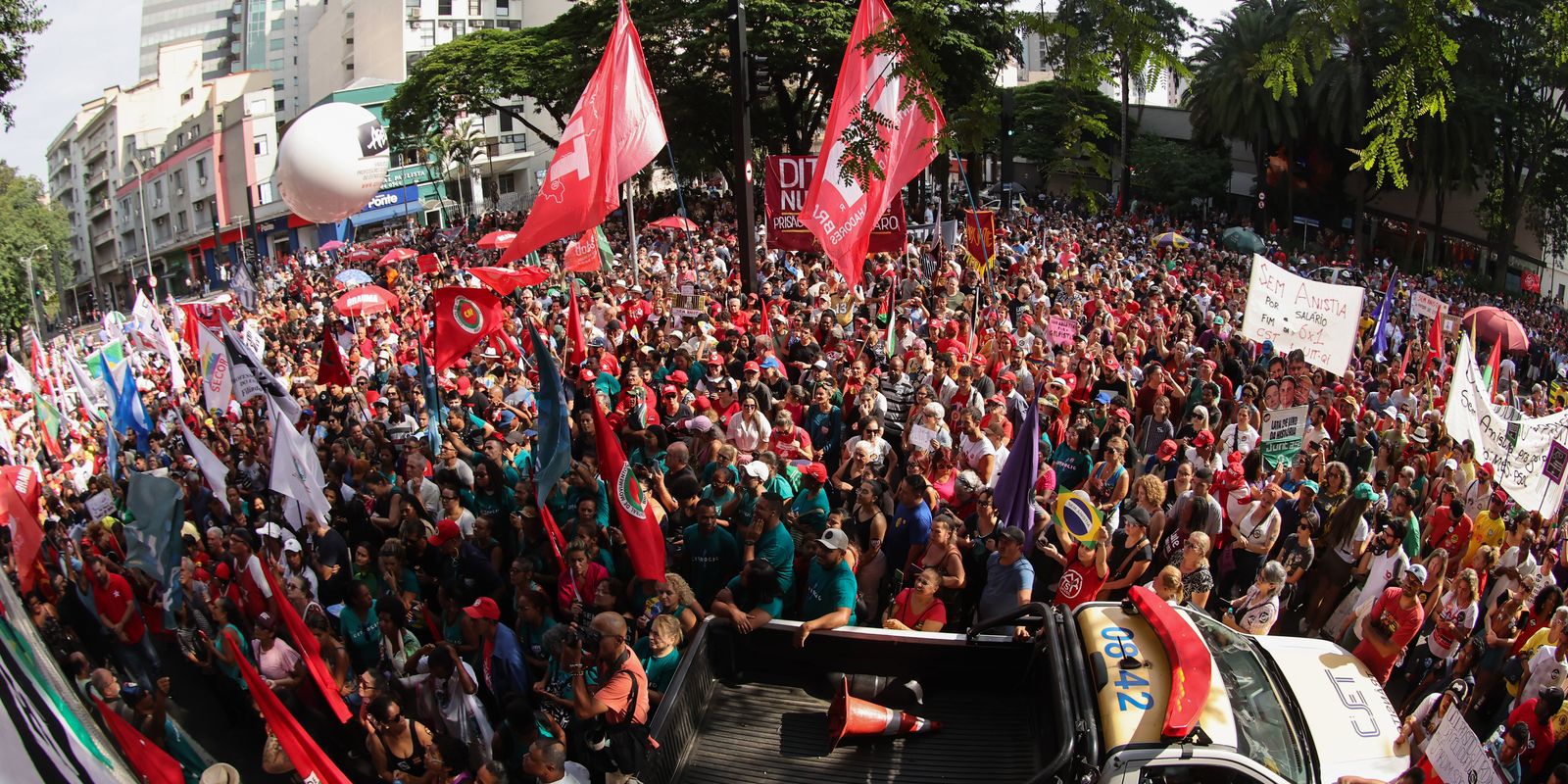 Cidades brasileiras têm atos contra anistia a golpistas neste domingo