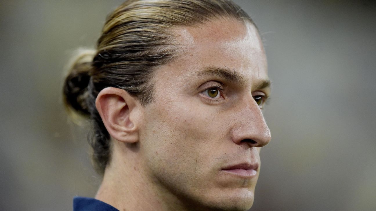 Como Flamengo vê chance de Filipe Luís no lugar de Dorival na seleção?