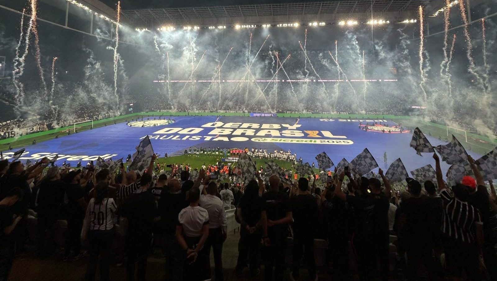 Corinthians quebra recorde de público na Neo Química Arena