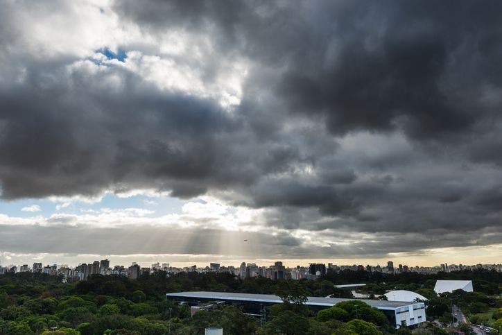 Veja como fica o tempo no primeiro fim de semana do Outono de 2025