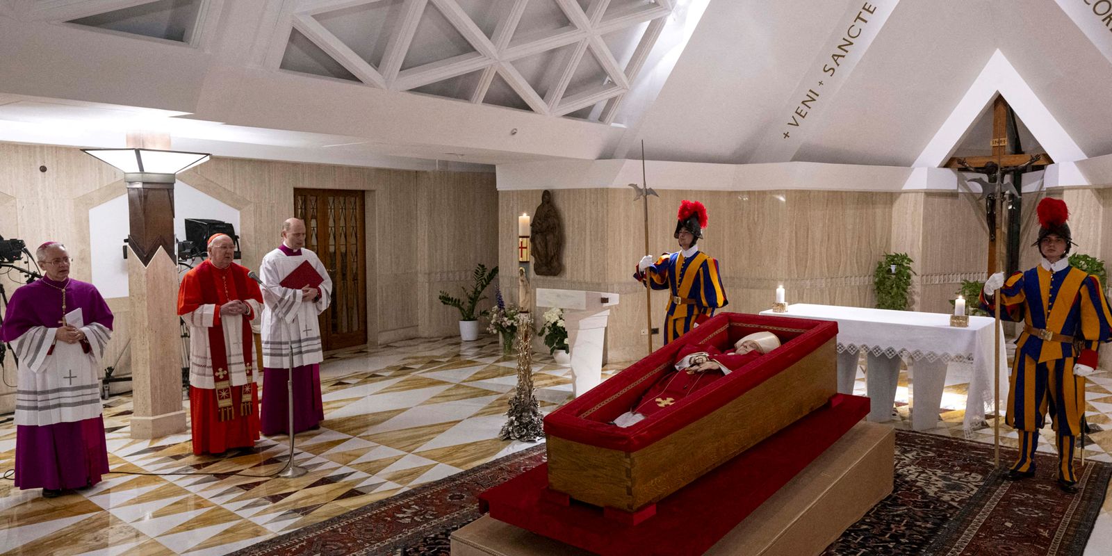 Funeral do papa Francisco será realizado sábado, anuncia Vaticano
