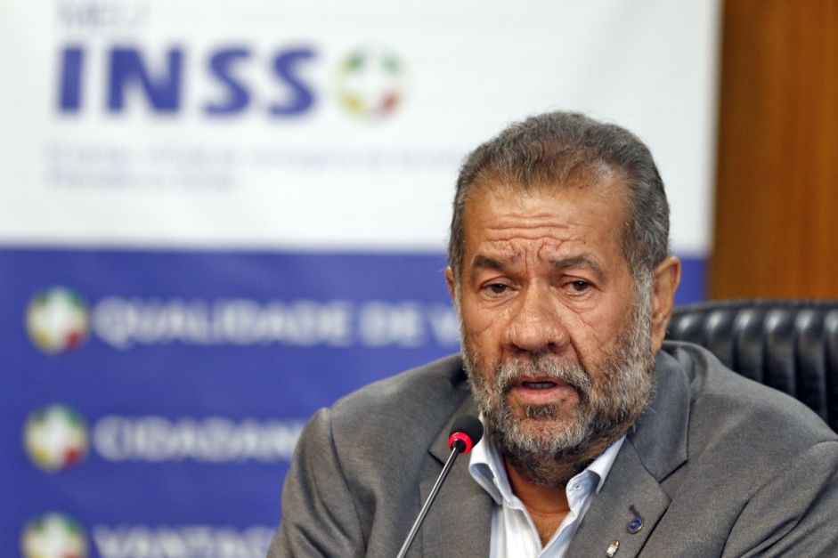 Lupi é esperado na Câmara em meio ao escândalo de fraudes no INSS