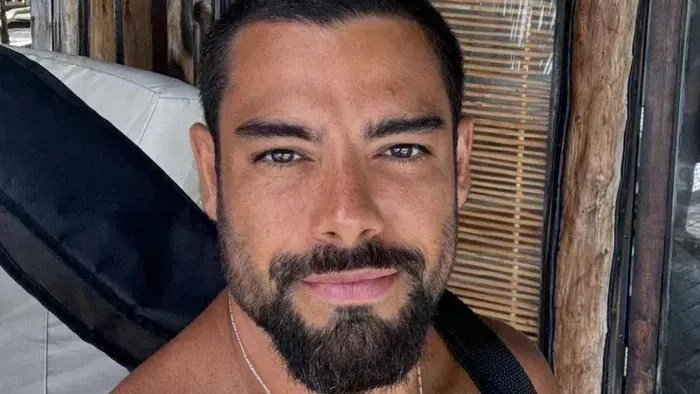 Namorado de Sandy rebate acusação de fraude: “Sistema lucra com adoecer“