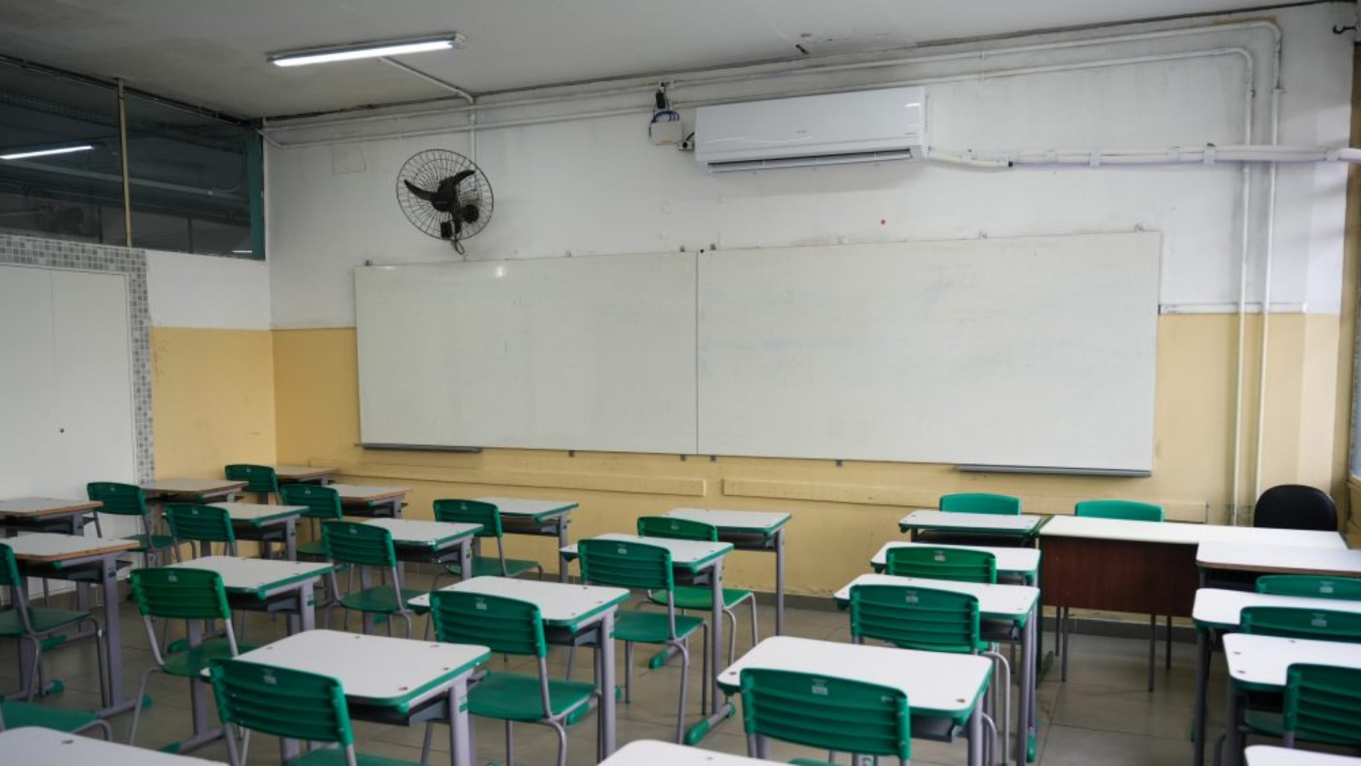 São José do Rio Preto (SP) aprova lei que obriga Pai-Nosso nas escolas