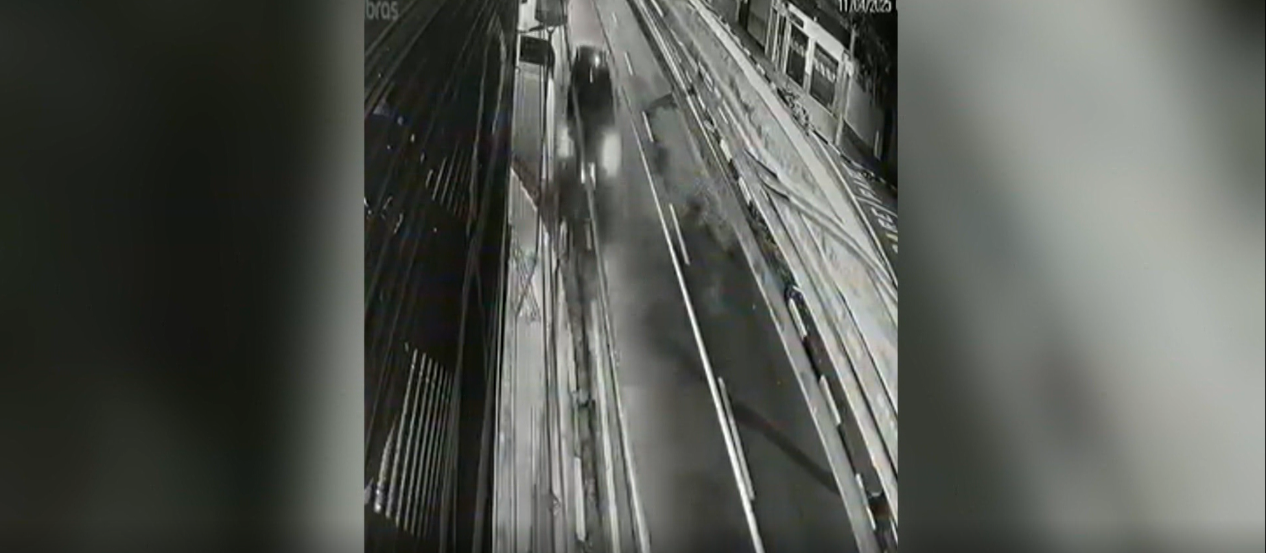 Vídeo: Motorista de carro de luxo atropelou vítima na calçada em Guarulhos