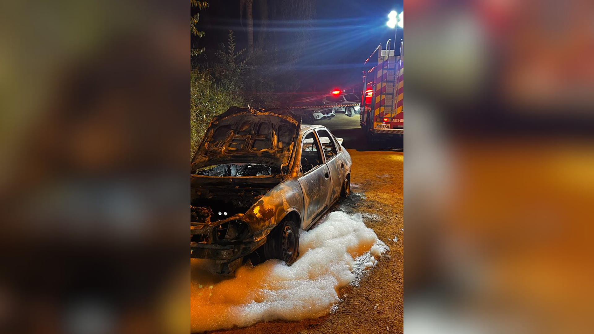 Corpos carbonizados são encontrados em carro após explosão em SC