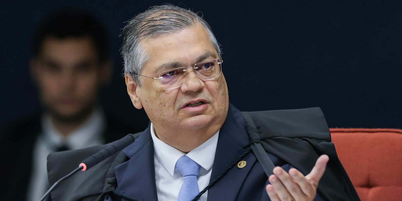 Dino manda soltar empresário procurado pelo governo da Turquia 