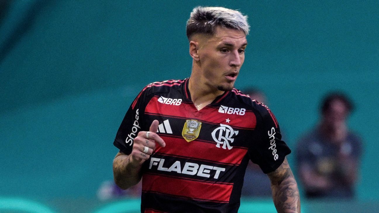 Varela é sincero sobre renovação com o Flamengo: ‘Não sei o que vai acontecer’