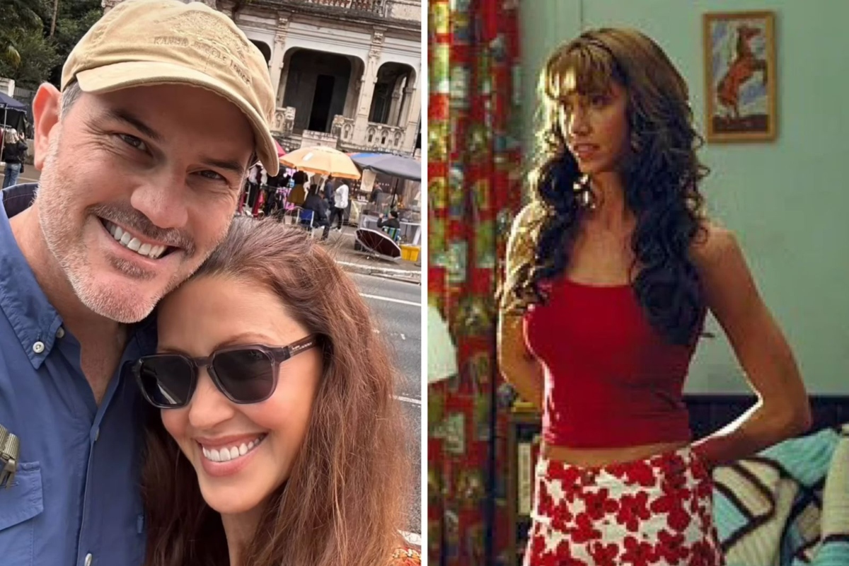 Atriz de ‘American Pie’ faz selfie com o marido na Avenida Paulista