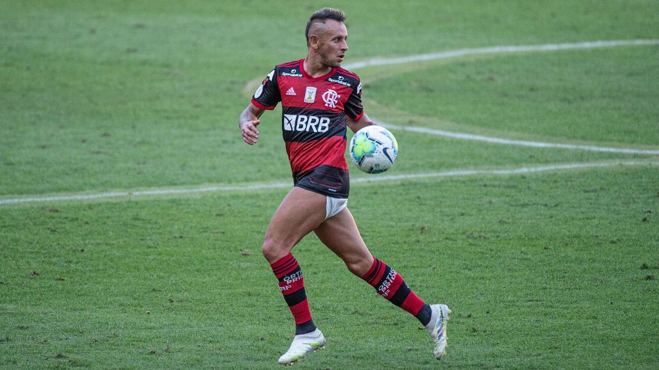 Ex-Flamengo, Rafinha analisa ‘Filipe Luís x Pedro’: ‘Fácil saber quem tem razão’