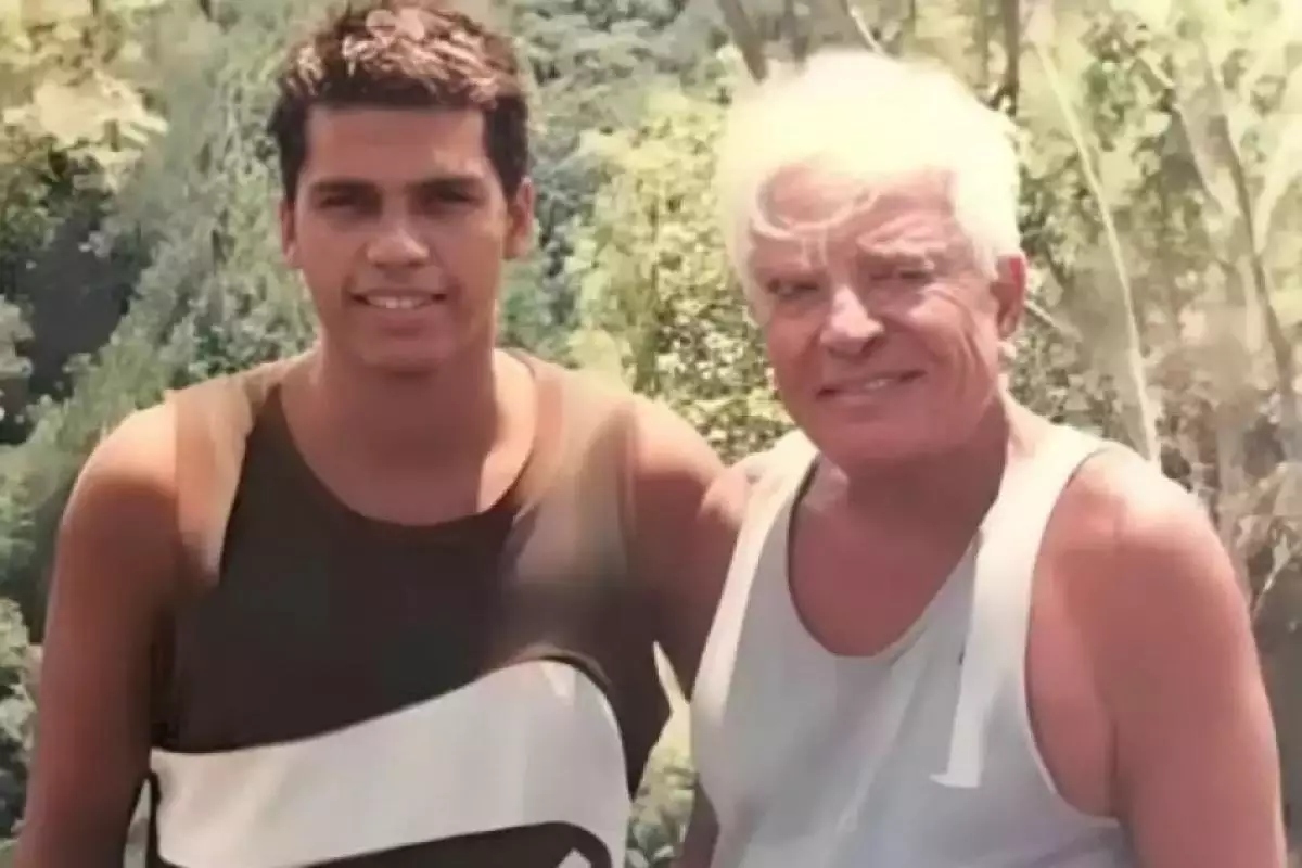 Filho adotivo de Cid Moreira descobre tumor no cérebro