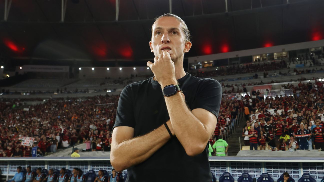 Filipe Luís comenta novos reforços do Flamengo e ‘abre portas’ para Paquetá