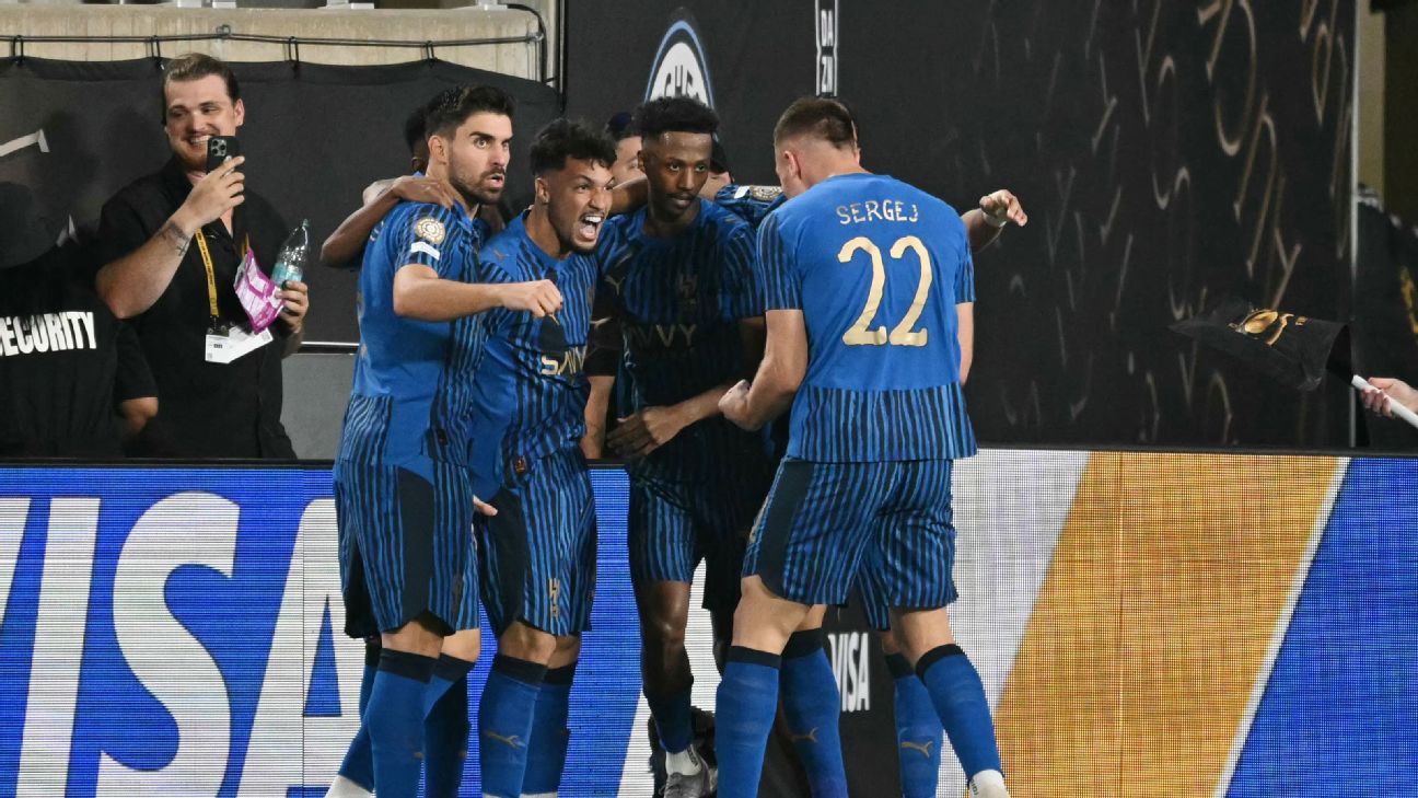 Jogadores do Al Hilal recebem premiação milionária por classificação no Mundial