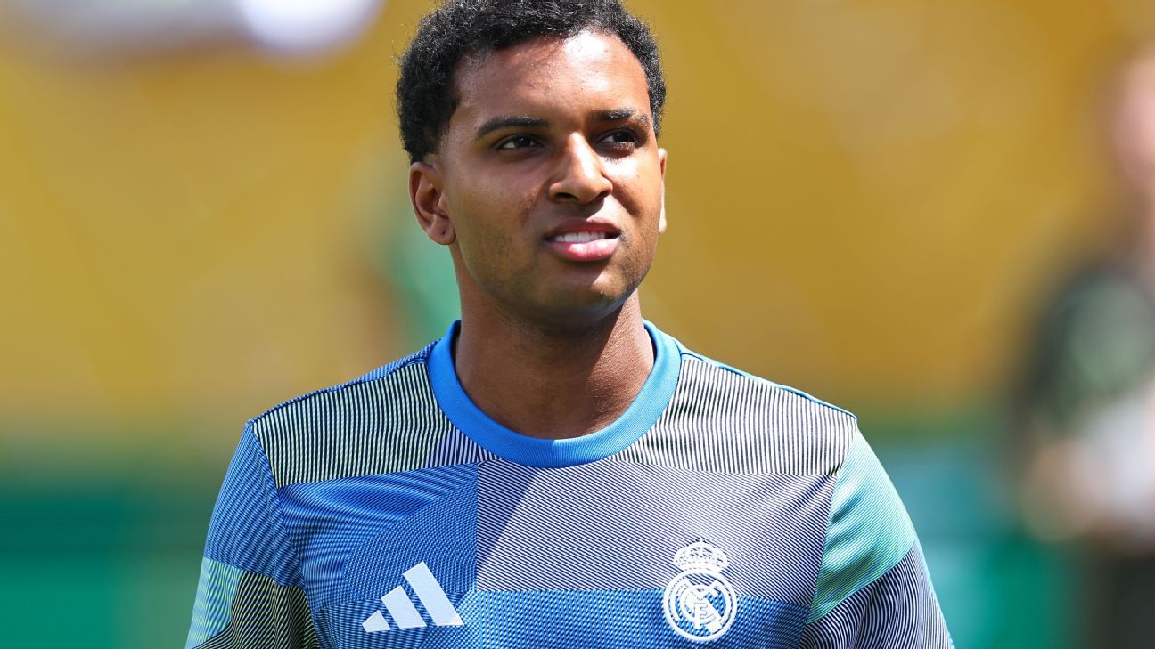 Liverpool entra na briga por Rodrygo, que espera posição do Real Madrid