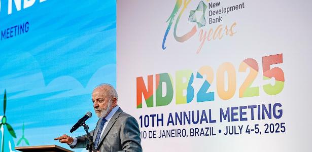 Lula elogia Congresso e cita reeleição: ‘Eleito quatro vezes’
