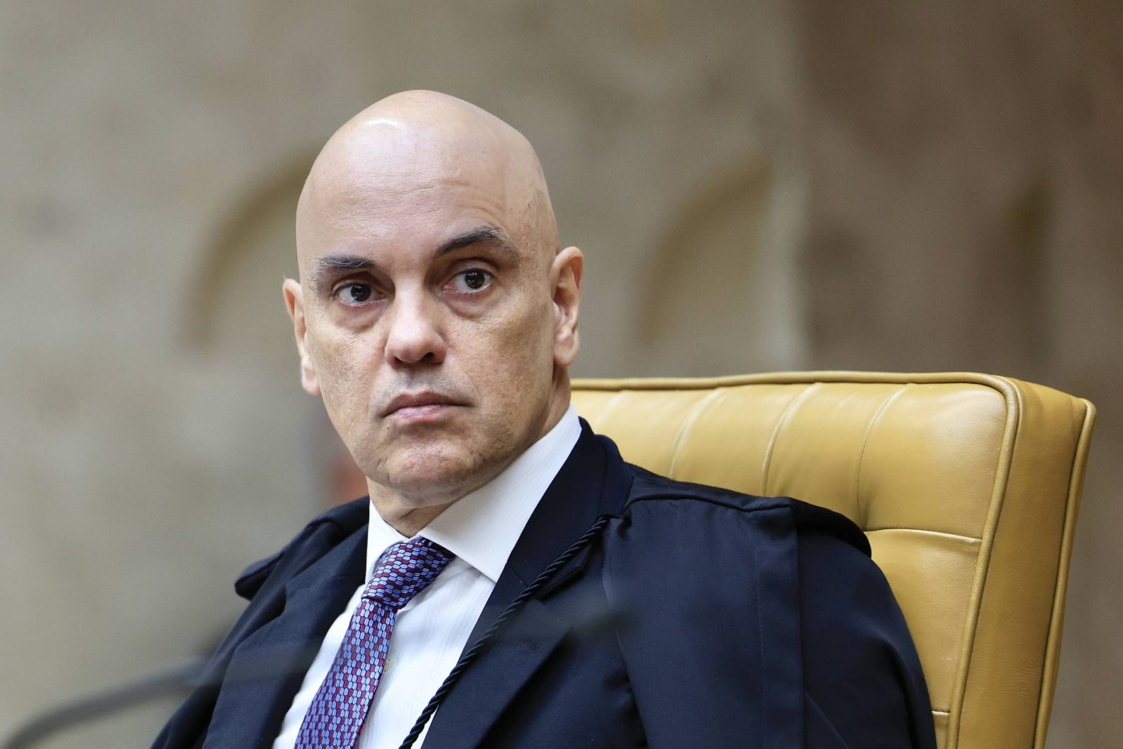 Moraes determina suspensão de decretos do IOF de Lula e do Congresso – 04/07/2025 – Mercado