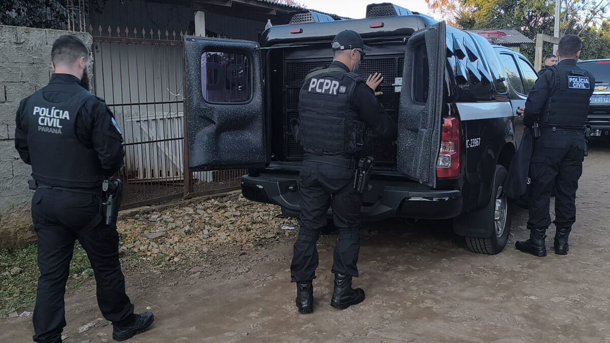 PCPR e PMPR prendem 11 pessoas por tráfico de drogas no Paraná