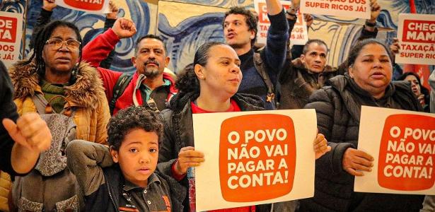 Pau nos privilégios une militância de esquerda