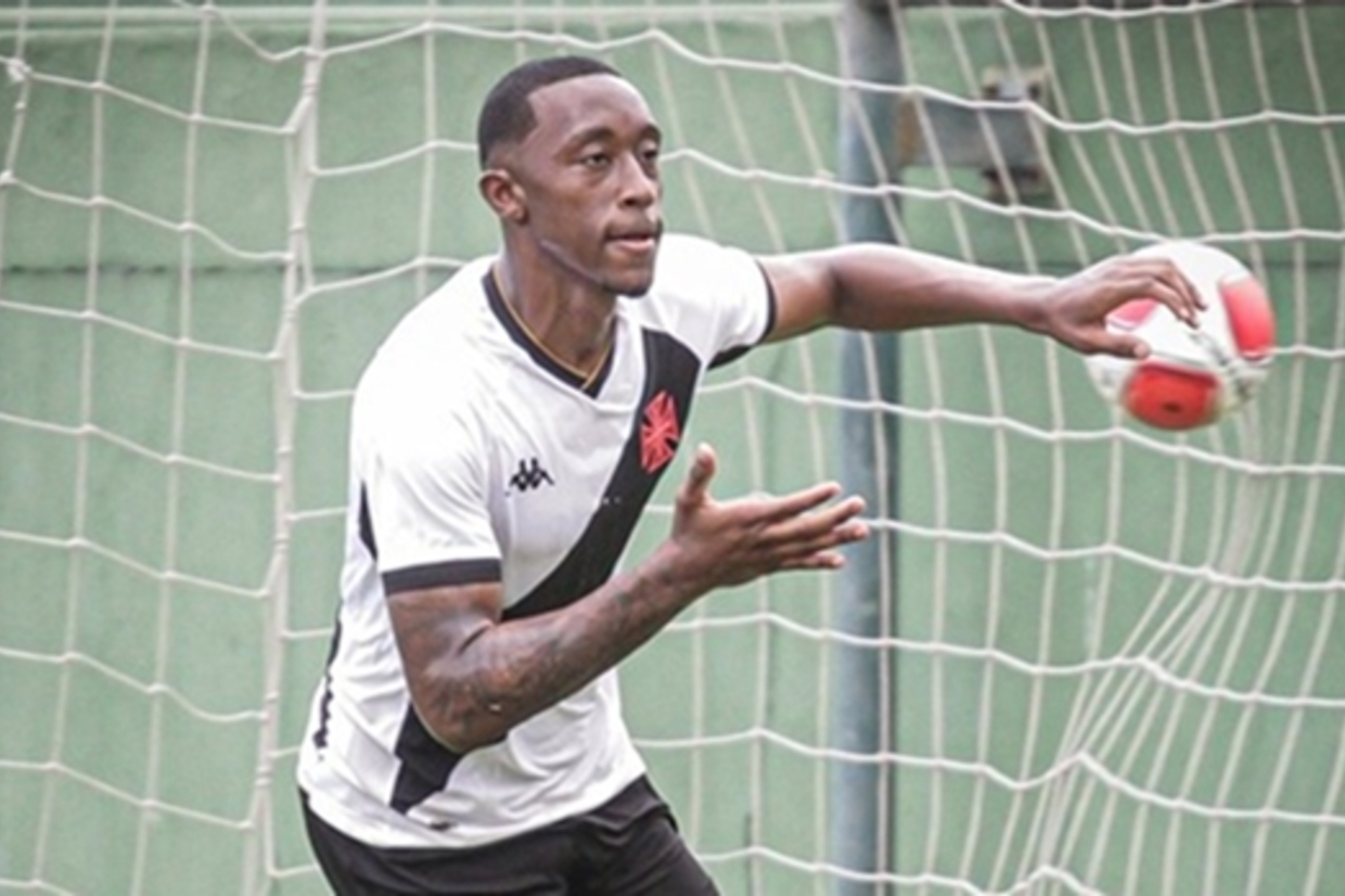 Bahia se aproxima da contratação de jovem zagueiro do Vasco