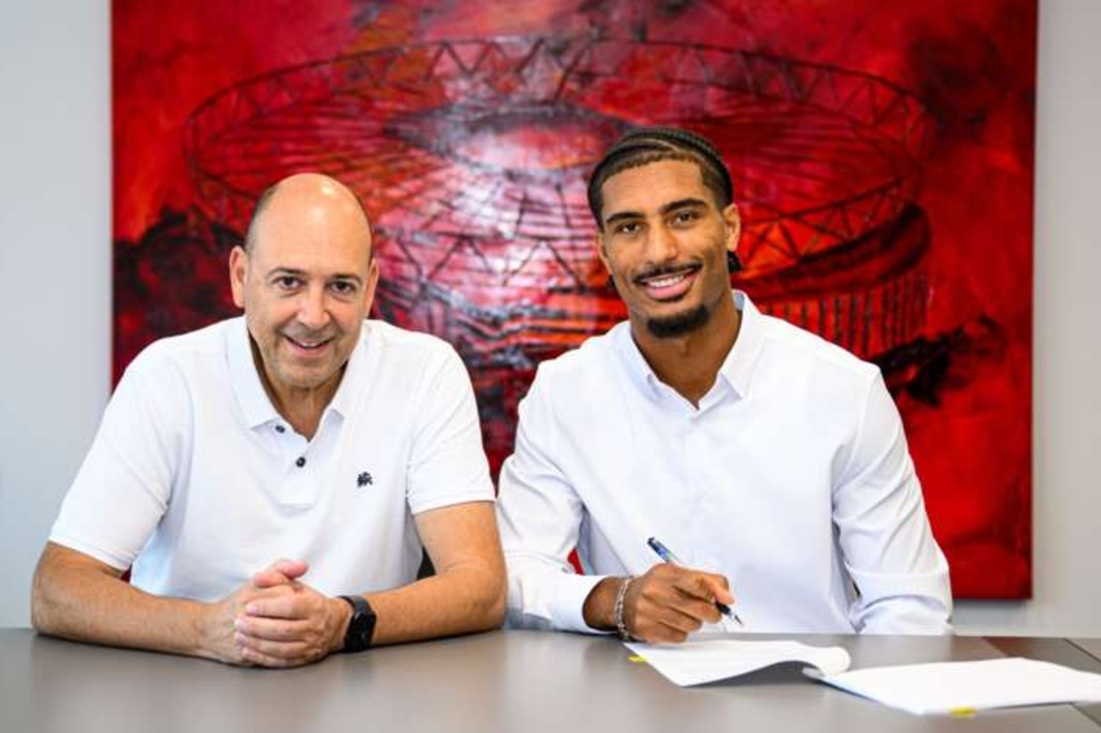 Bayer Leverkusen aumenta a lista de reforços e busca zagueiro no Sevilla