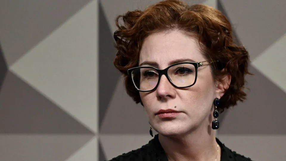 Carla Zambelli terá pedido de extradição julgado na Itália nesta quinta-feira