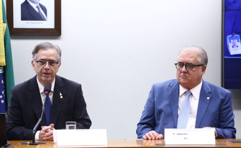 Comissão debate regulamentação do trabalho de transporte e entrega por aplicativo – Notícias