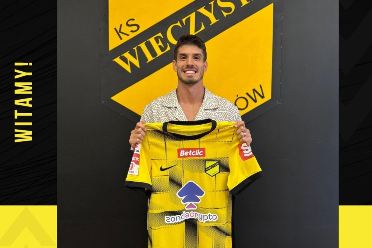 Lucas Piazon deixa o futebol português para somar mais um país desbravado na carreira