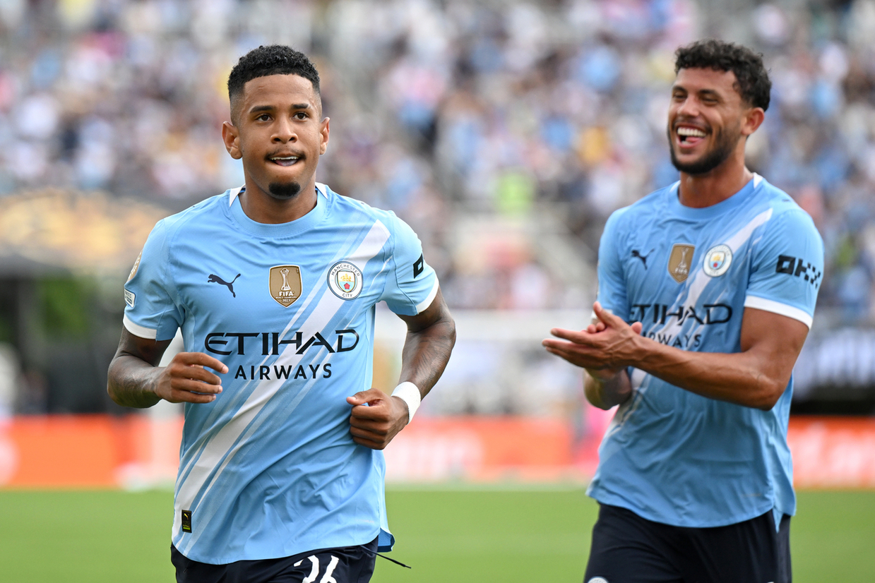 Manchester City recusa proposta do Tottenham por Savinho