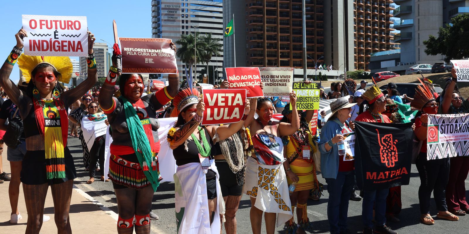 Marcha das Mulheres Indígenas defende luta contra a violência
