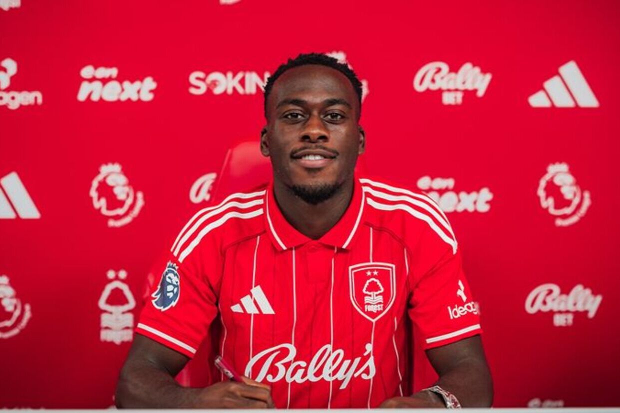 Nottingham Forest contrata artilheiro do Rennes