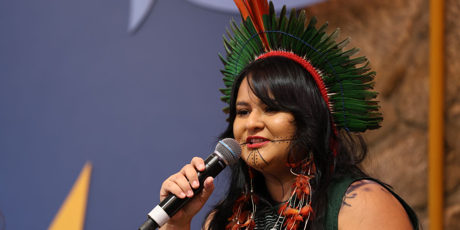 Vozes indígenas ganham projeção na Festa Literária de Paraty