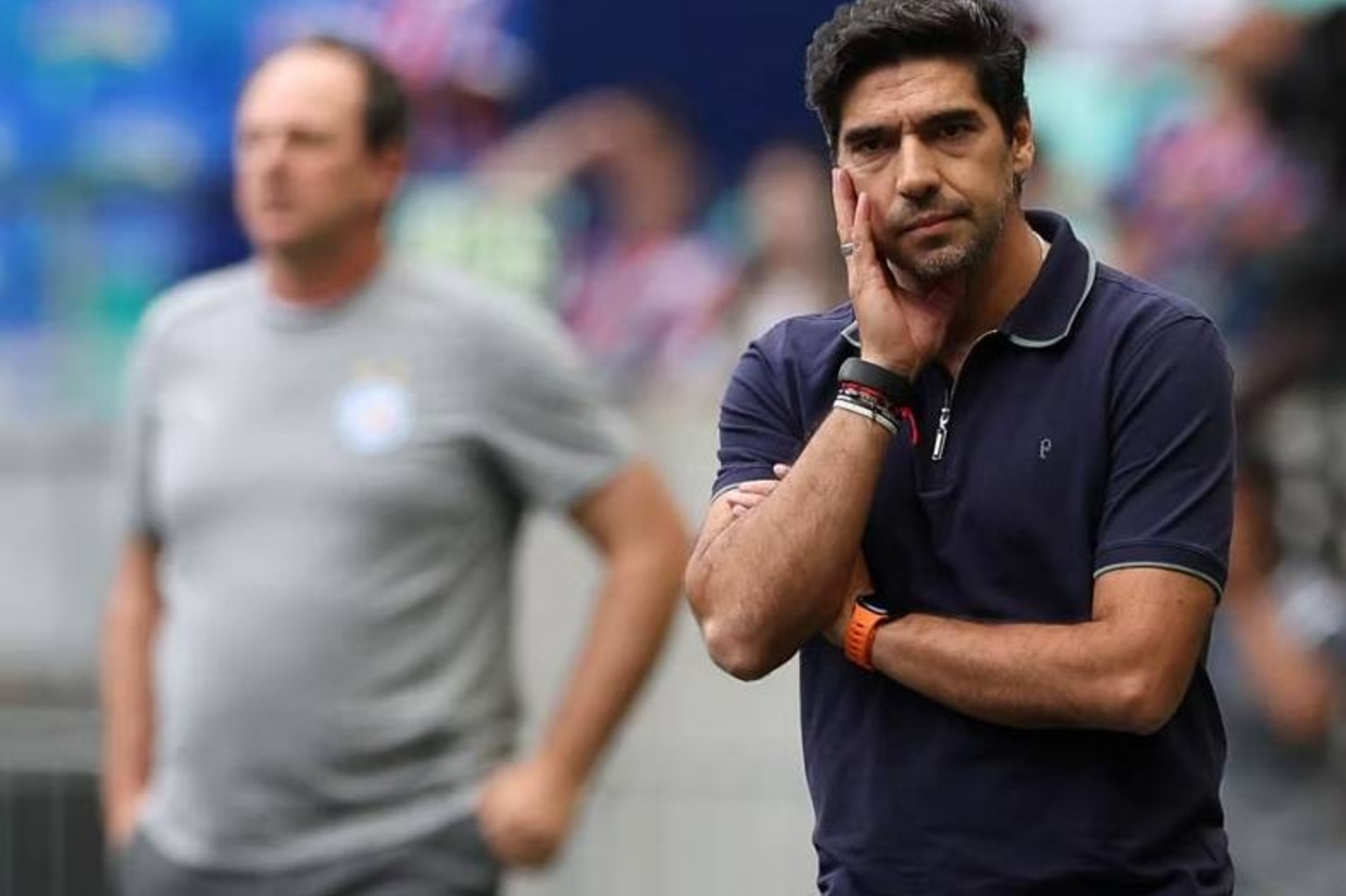Abel Ferreira e Rogério Ceni travam batalha por gramado nas coletivas