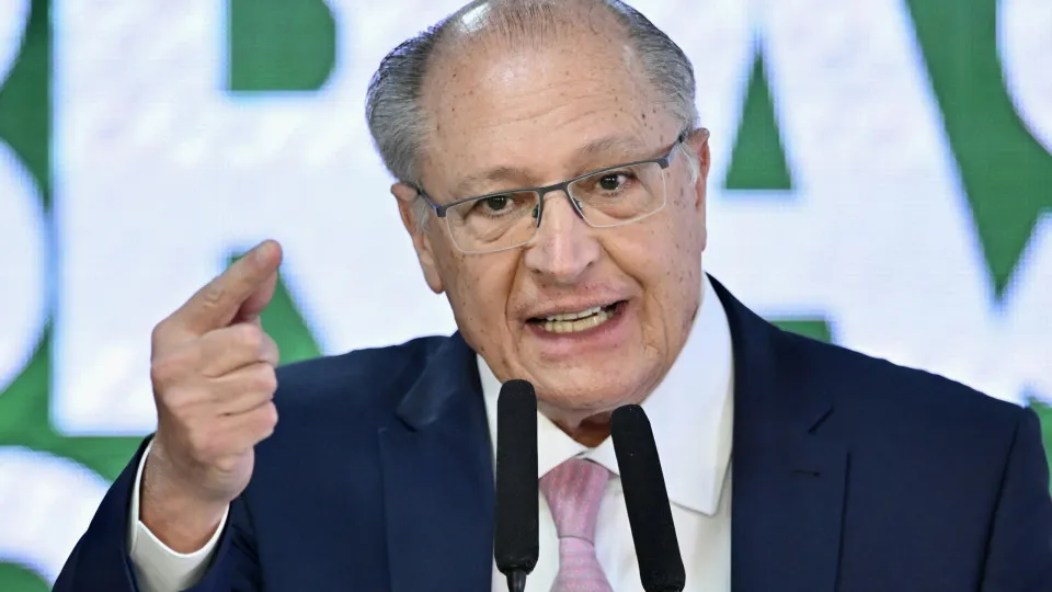 “Estamos muito otimistas”, diz Alckmin após conversa de Lula e Trump