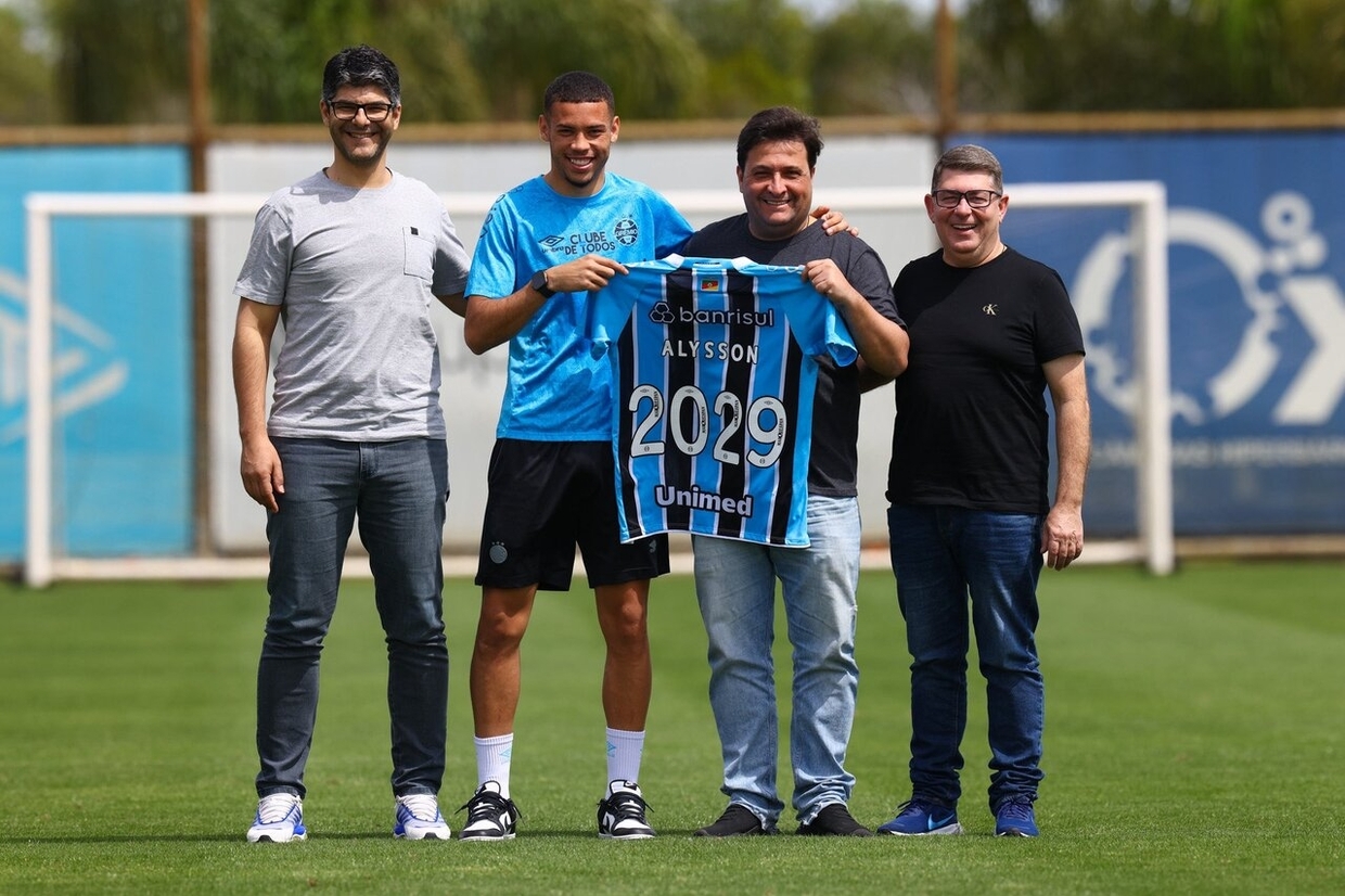 Alysson Edward renova com o Grêmio até 2029