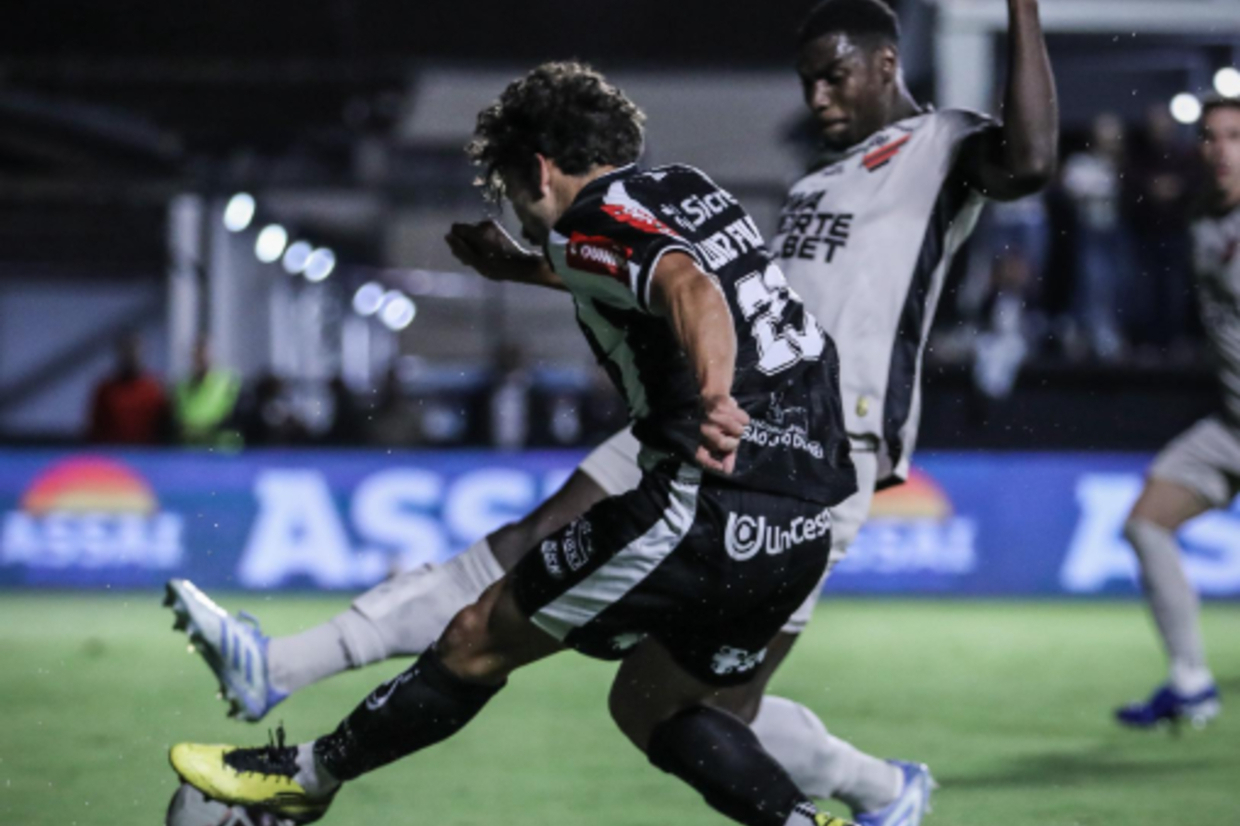 Athletico supera Athletic, completa sexta vitória seguida na Série B e bate na porta do G4