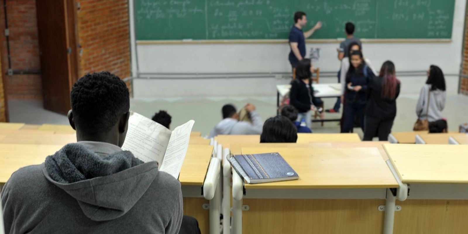 Brasil tem maior número de aluno por professor em faculdades privadas