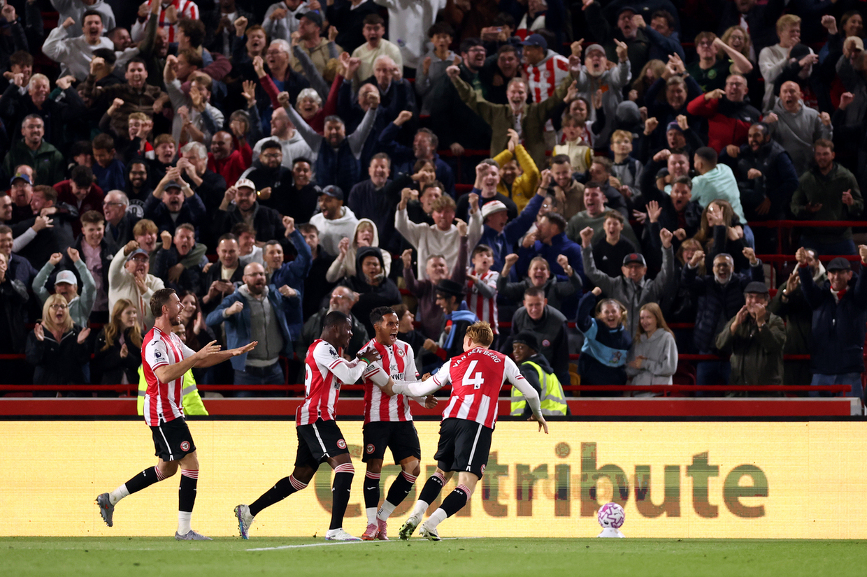 Brentford marca no fim e arranca empate contra o Chelsea