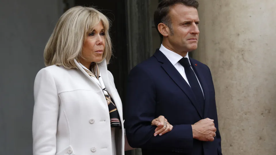 Brigitte Macron apresentará ‘evidências científicas’ de que é mulher