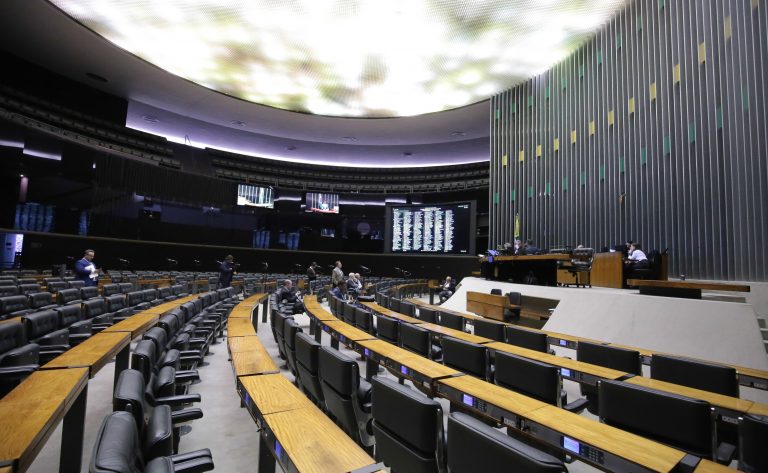 Câmara aprova regime de urgência para sete projetos de lei; acompanhe – Notícias