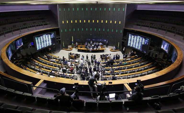 Câmara conclui votação em 1º turno da PEC das Prerrogativas; acompanhe – Notícias