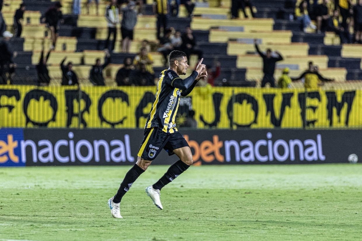 Com drama no fim, Volta Redonda bate Remo e ganha fôlego na luta contra o rebaixamento na Série B
